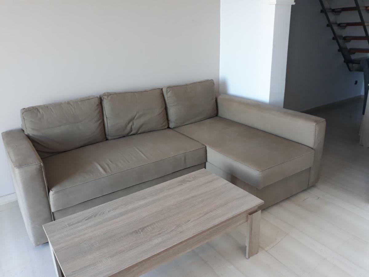 Sea Breeze-Vaporia-Syros Apartment Ermoupoli Bagian luar foto